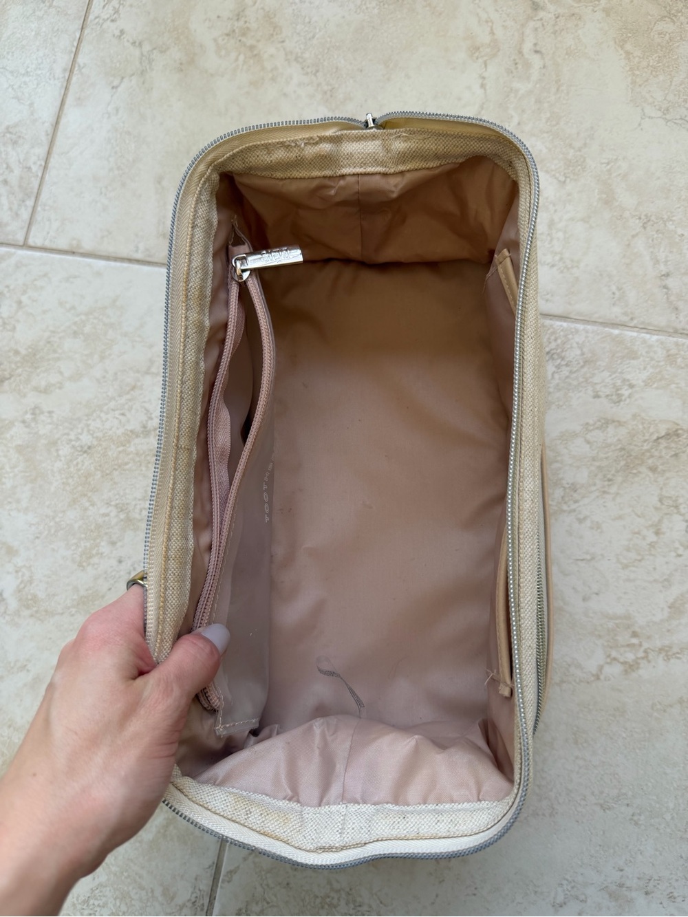 BEIS Dopp Kit Toiletry Bag Makeup Pouch Beige - Picture 6 of 8